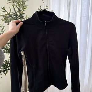 Abercrombie - YPB black zip up
